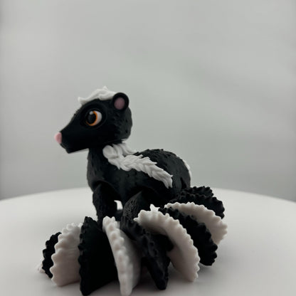 Articulating Skunk