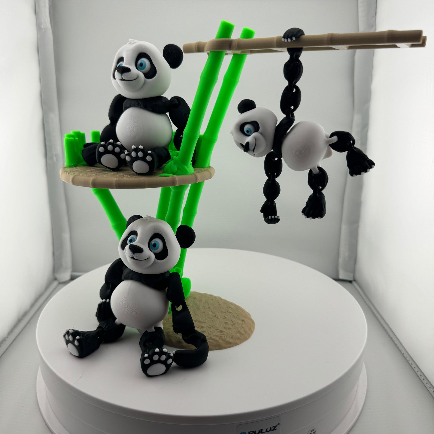 Articulating Panda Family